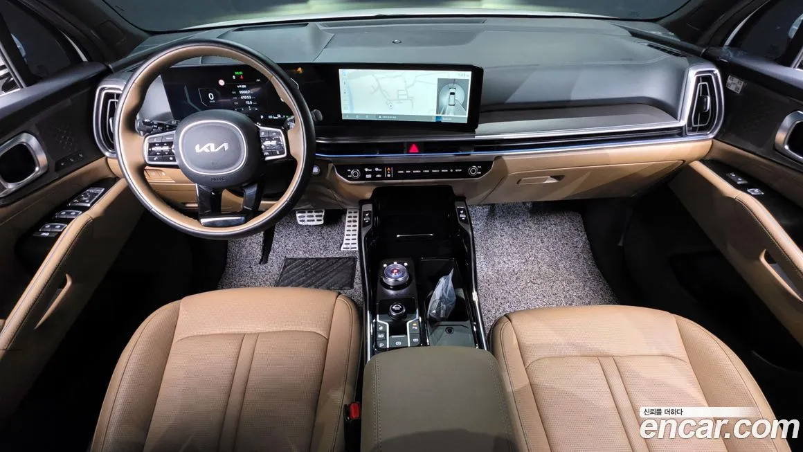 Kia Sorento — фото 7