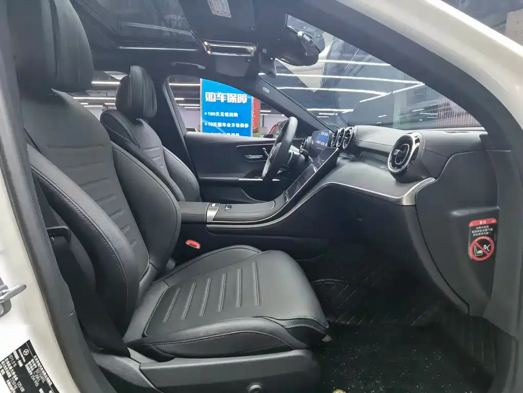 Mercedes-Benz C-Class 2024 из CN, фото 8