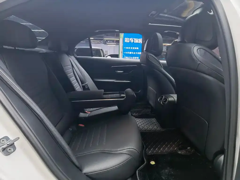 Mercedes-Benz C-Class 2024 из CN, фото 9