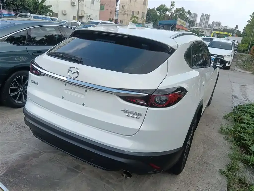 Mazda CX-4 2021 из CN, фото 7