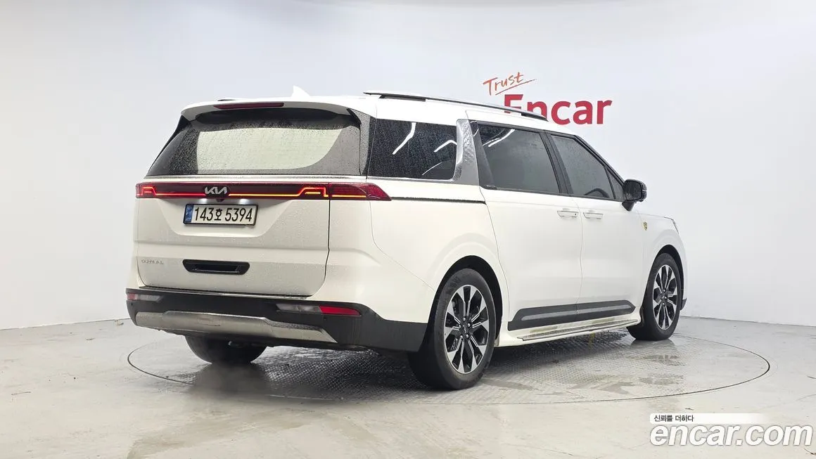 Kia Carnival — фото 2