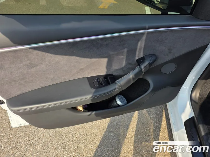 Tesla Model 3 2024 из KR, фото 4