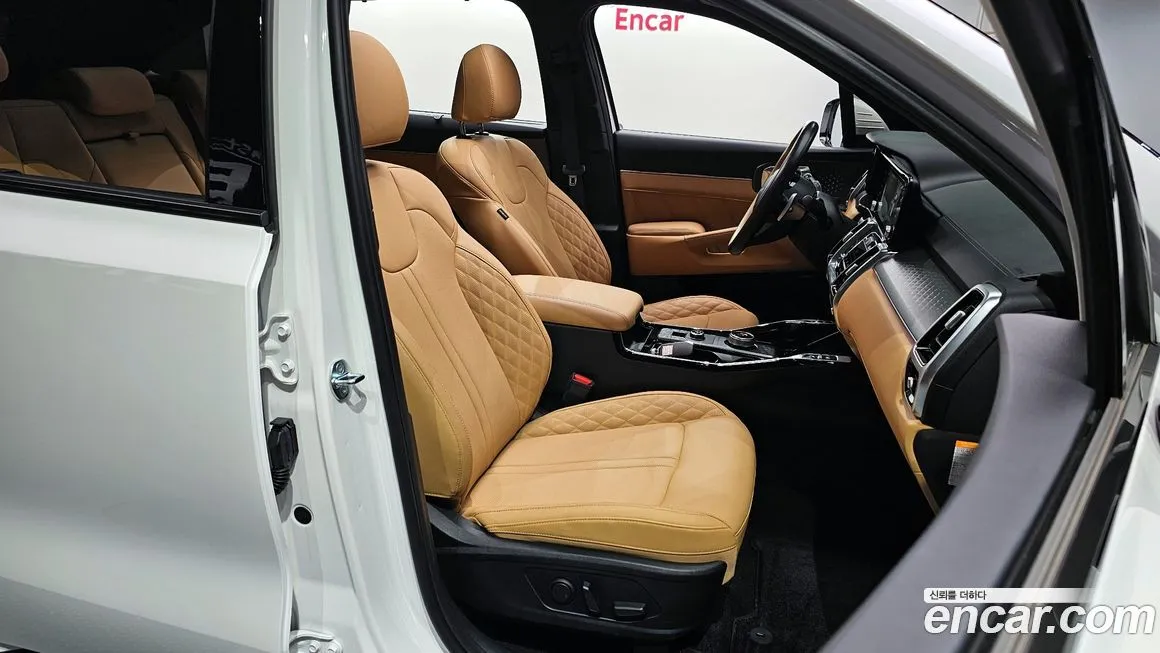 Kia Sorento — фото 10