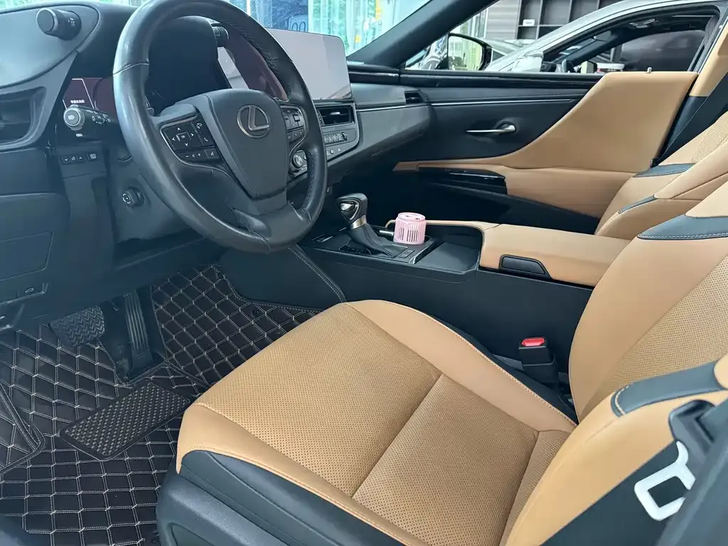 Lexus ES 2023 из CN, фото 10