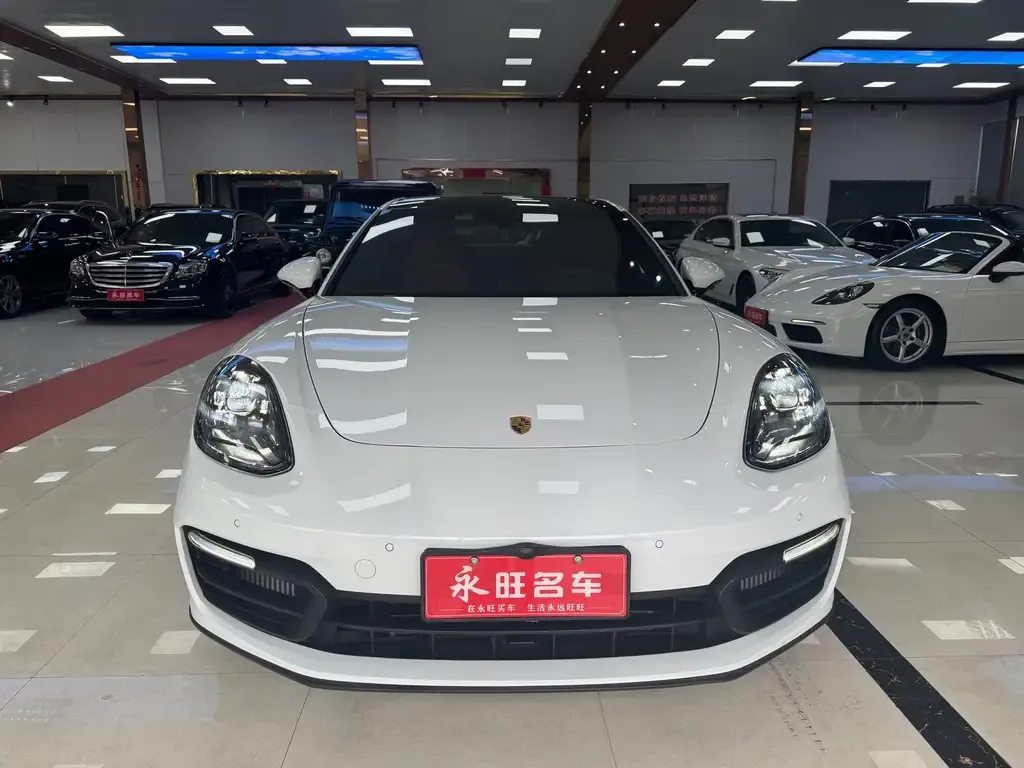 Porsche Panamera 2022 из CN, фото 1