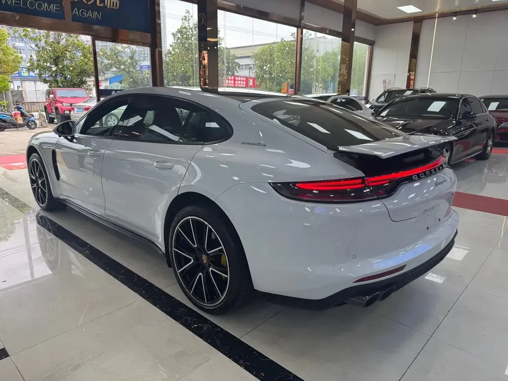 Porsche Panamera 2022 из CN, фото 7