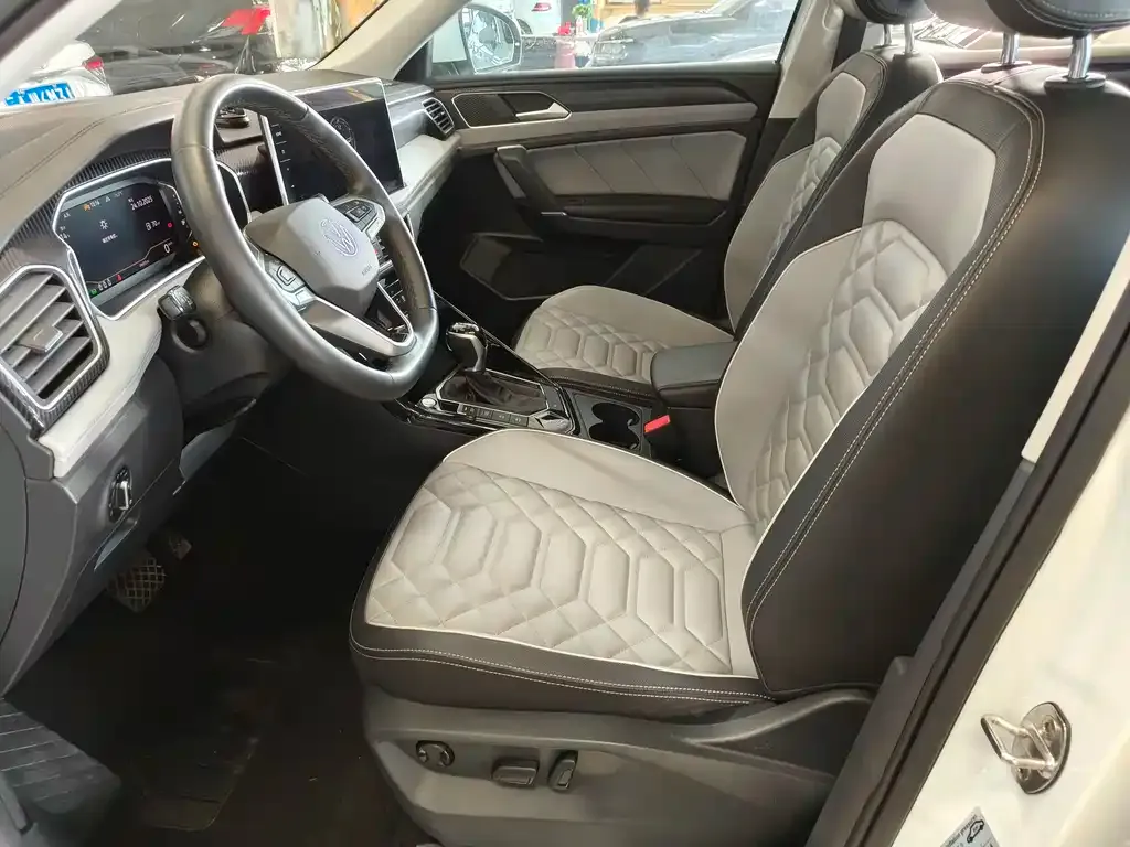 Volkswagen Tayron 2023 из CN, фото 4