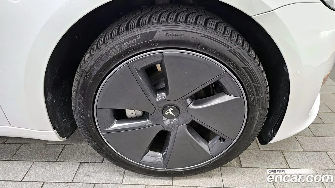 Tesla Model 3 2022 из KR, фото 5