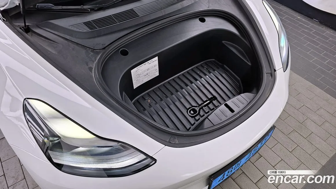 Tesla Model 3 2022 из KR, фото 6