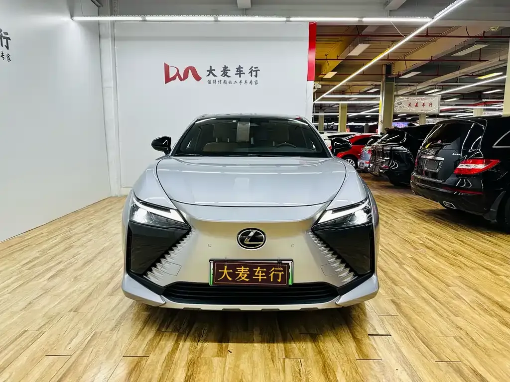 Lexus RZ 2023 из CN, фото 2