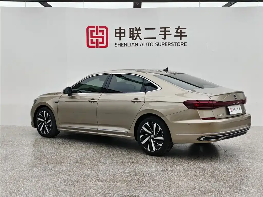 Volkswagen Passat 2022 из CN, фото 4