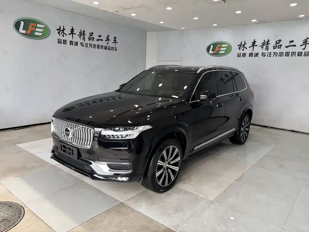 Volvo XC90 2023 из CN, фото 1