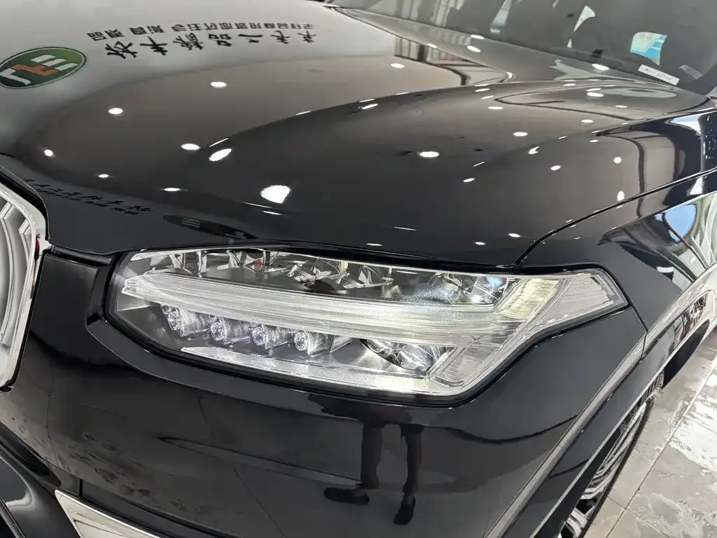 Volvo XC90 2023 из CN, фото 10