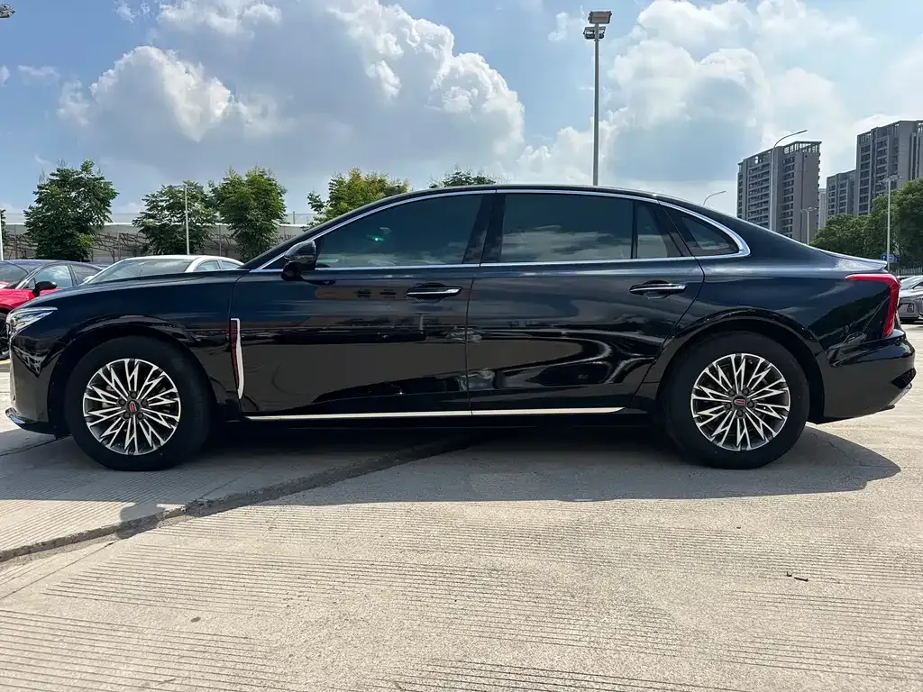 Hongqi H5 2024 из CN, фото 4