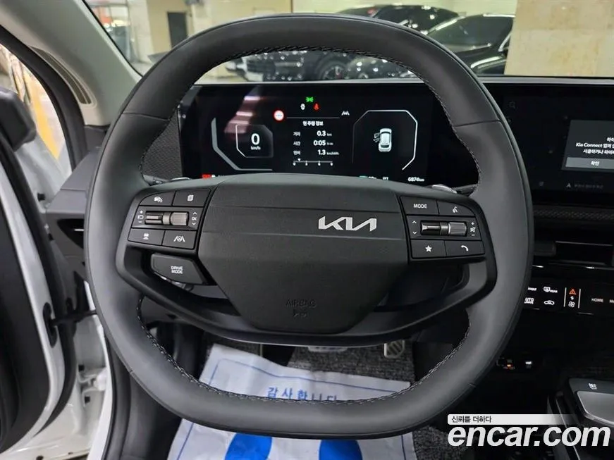 Kia EV6 — фото 9