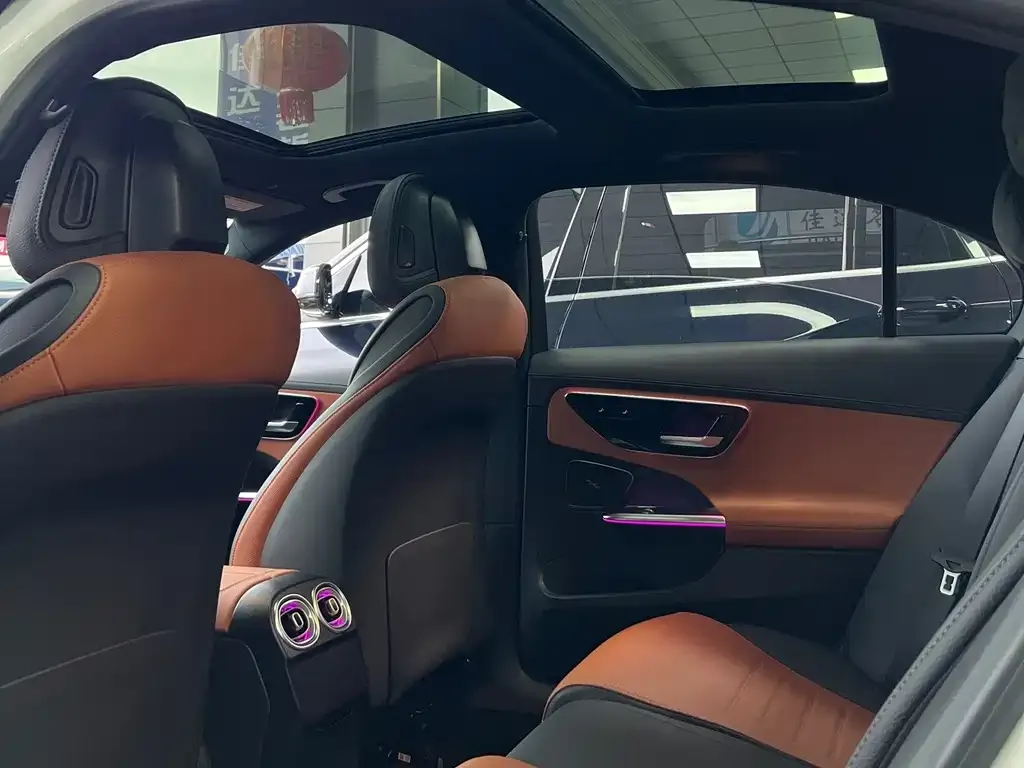 Mercedes-Benz C-Class 2024 из CN, фото 9