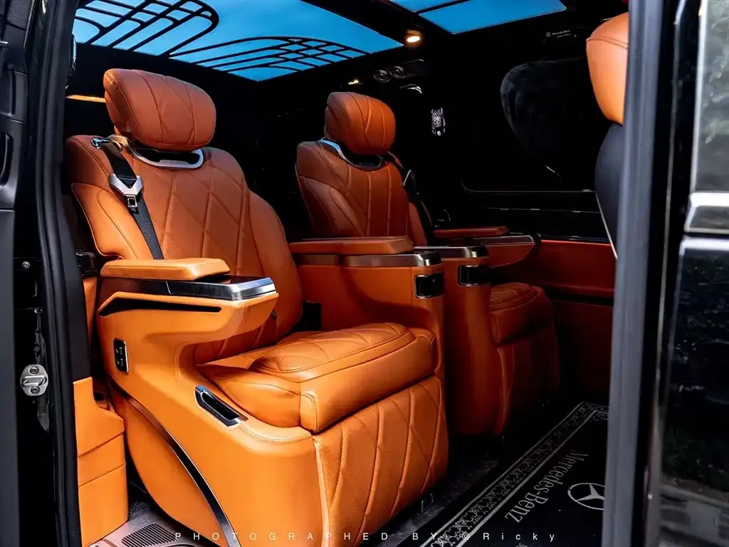 Mercedes-Benz Vito 2023 из CN, фото 10