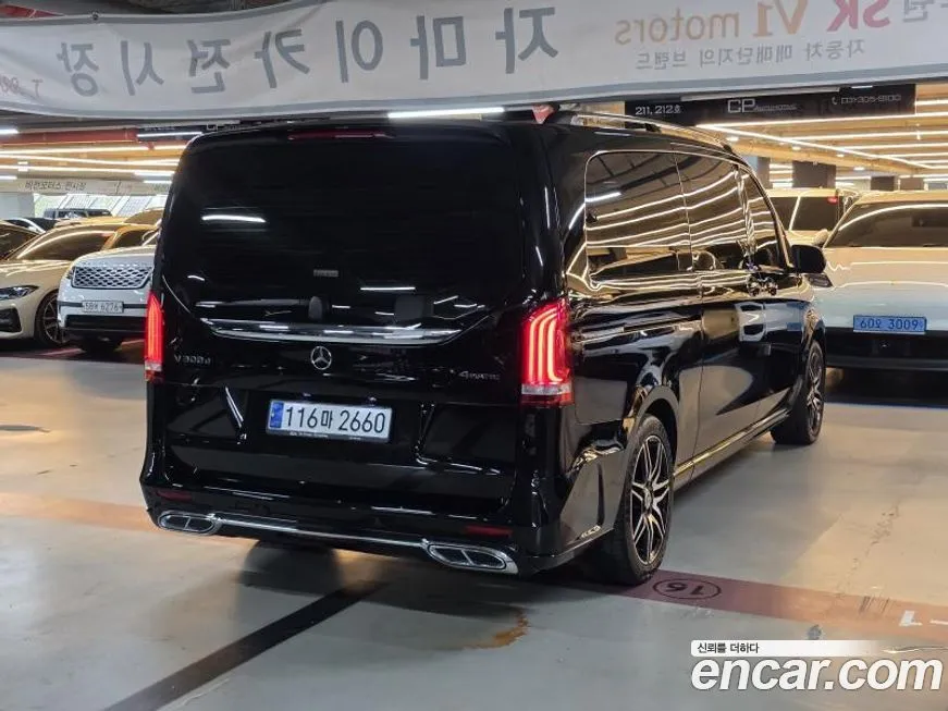 Mercedes-Benz V-Class 2023 из KR, фото 4