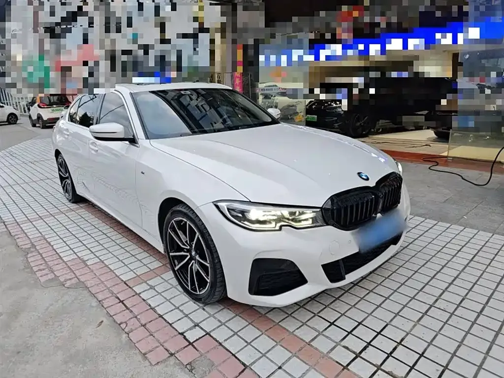 BMW 3 Series 2022 из CN, фото 4
