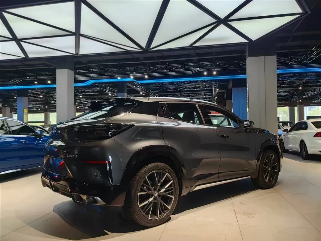 Changan UNI-T 2025 из CN, фото 10