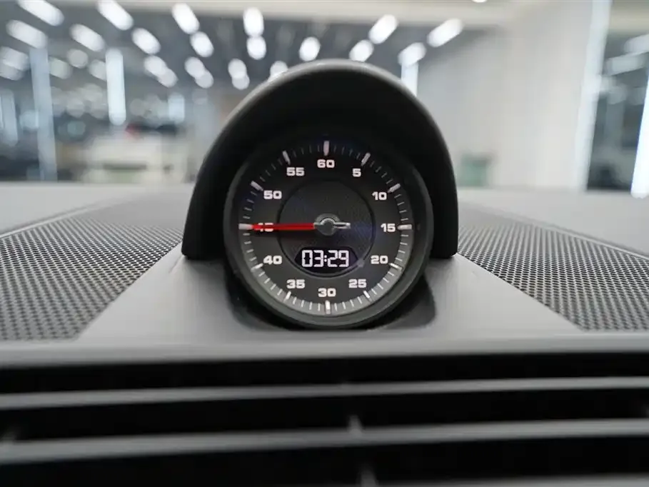 Porsche Panamera 2023 из CN, фото 8