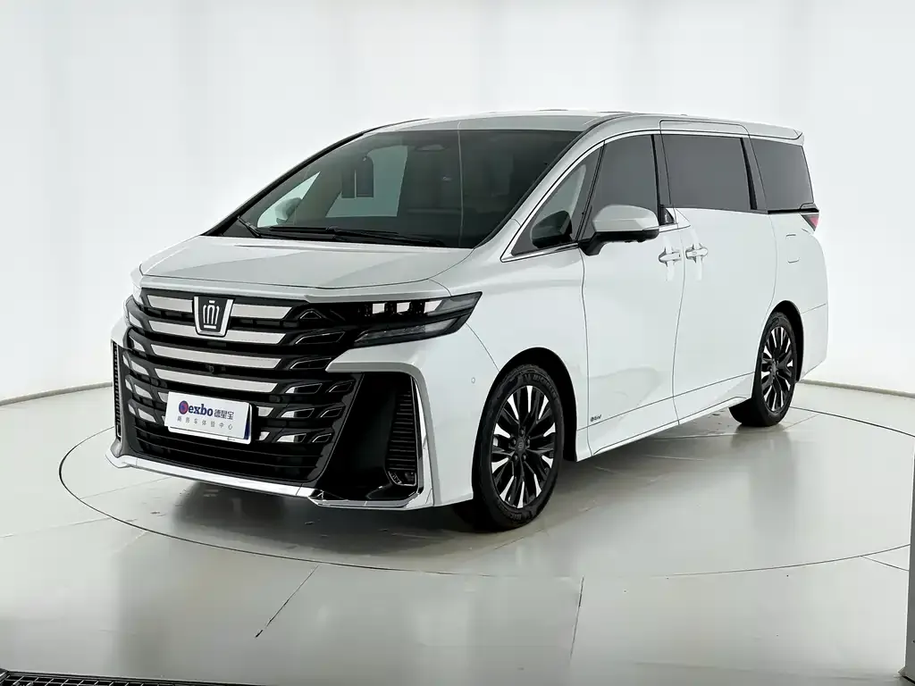 Toyota Vellfire 2024 из CN, фото 1
