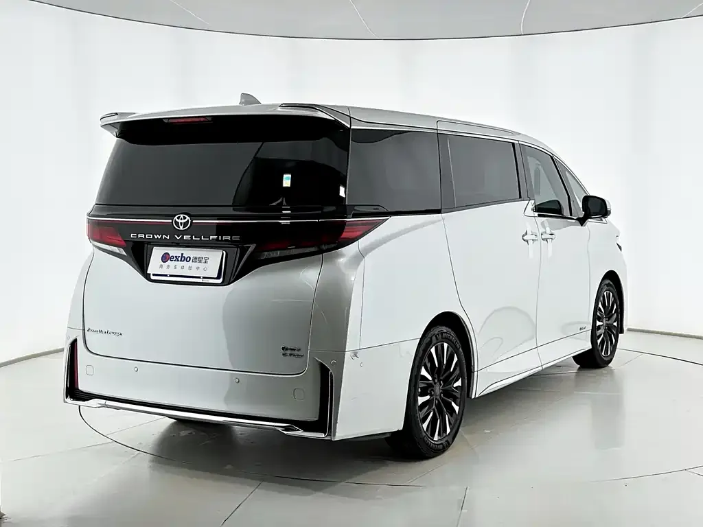 Toyota Vellfire 2024 из CN, фото 3