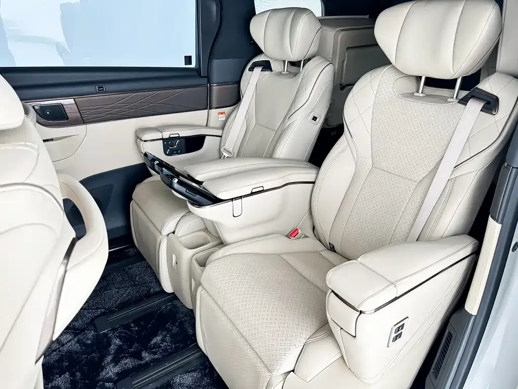 Toyota Vellfire 2024 из CN, фото 5
