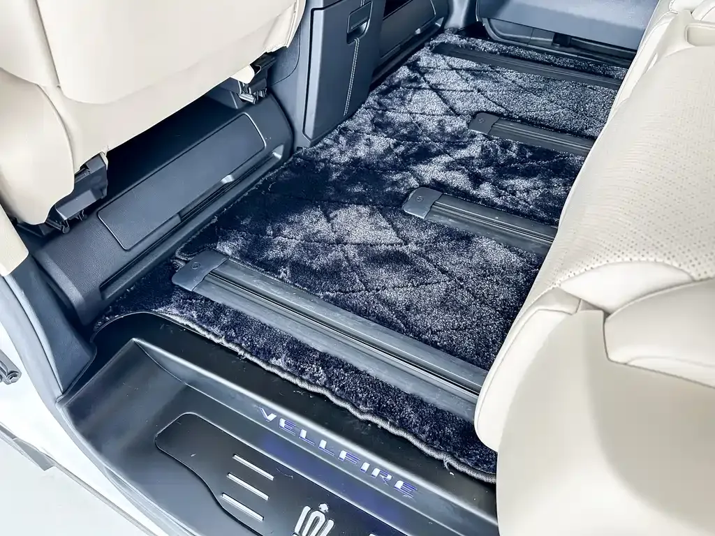 Toyota Vellfire 2024 из CN, фото 9