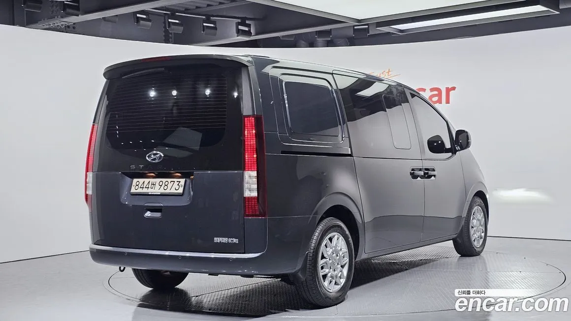 [object Object] Staria 2022 из KR, фото 2