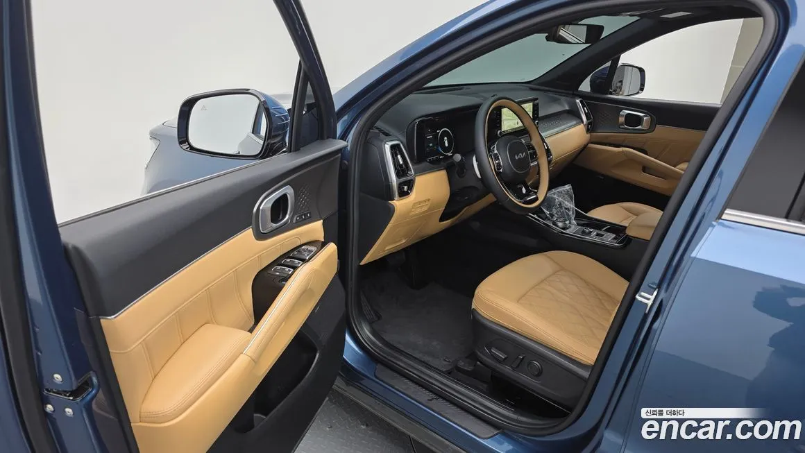 Kia Sorento — фото 10