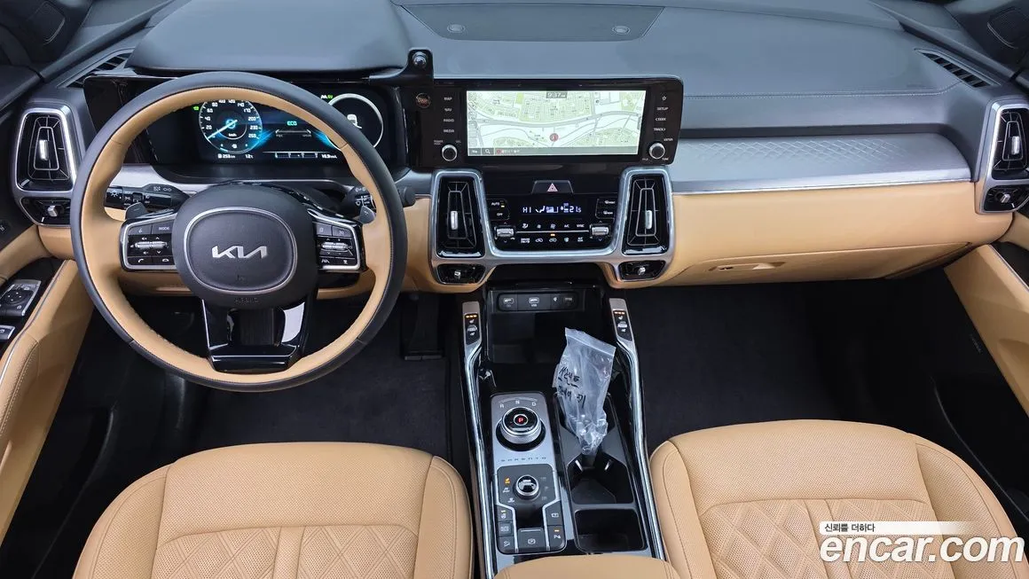 Kia Sorento — фото 7
