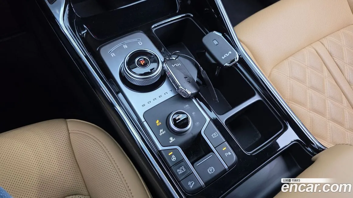 Kia Sorento — фото 9