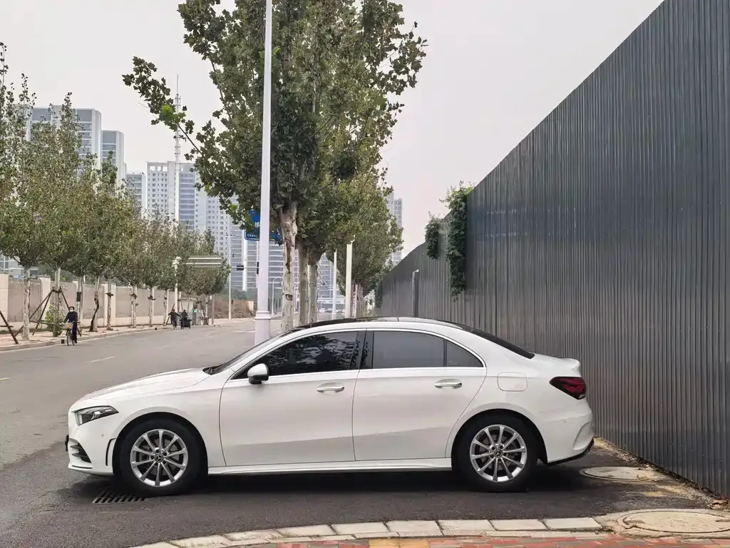 Mercedes-Benz A-Class 2021 из CN, фото 6
