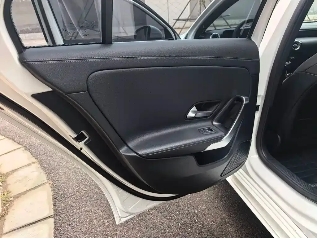 Mercedes-Benz A-Class 2021 из CN, фото 9