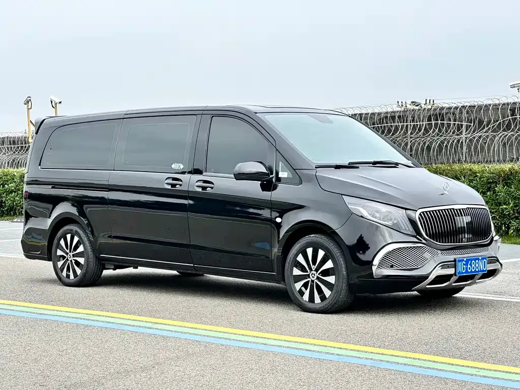 Mercedes-Benz Vito 2023 из CN, фото 2