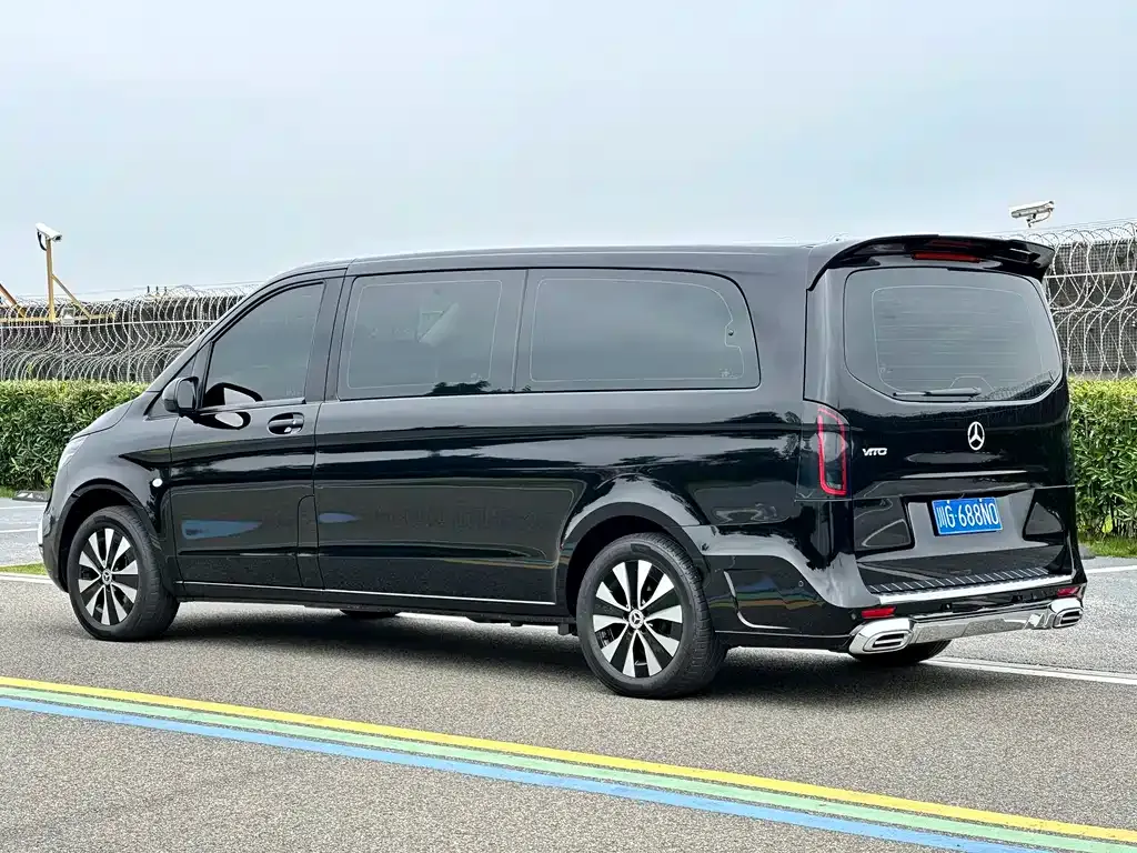 Mercedes-Benz Vito 2023 из CN, фото 5