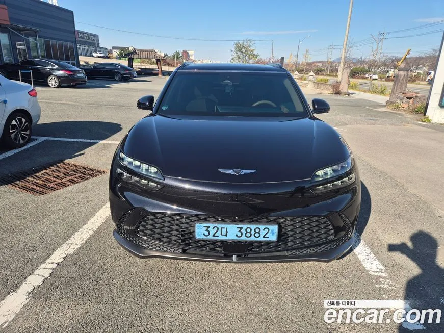 Genesis GV60
