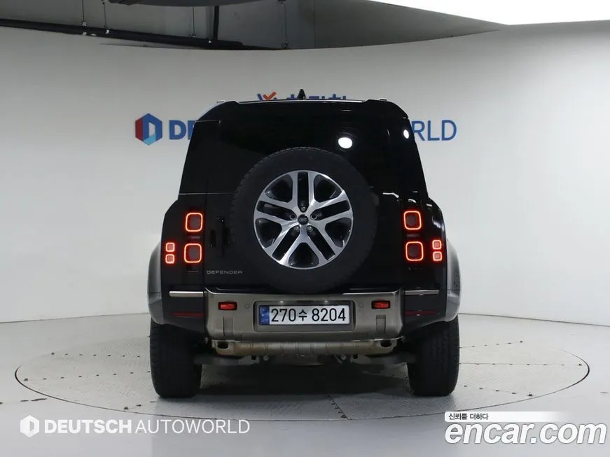 Land Rover Defender — фото 4