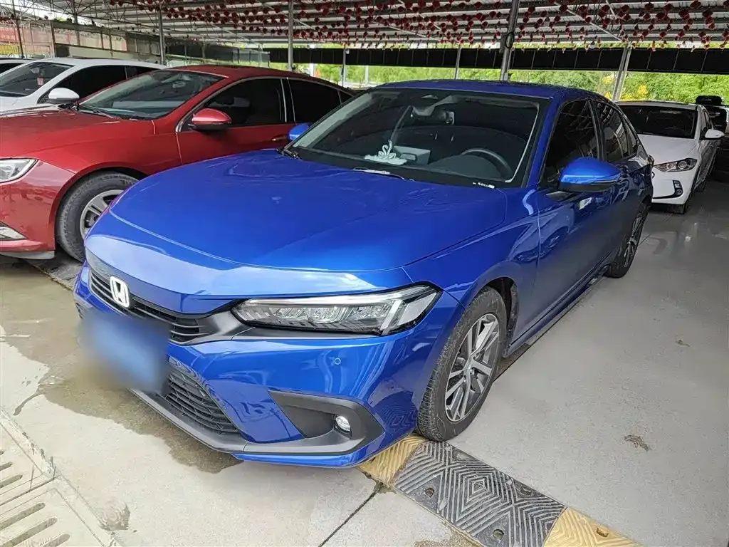 Honda Civic — фото 1