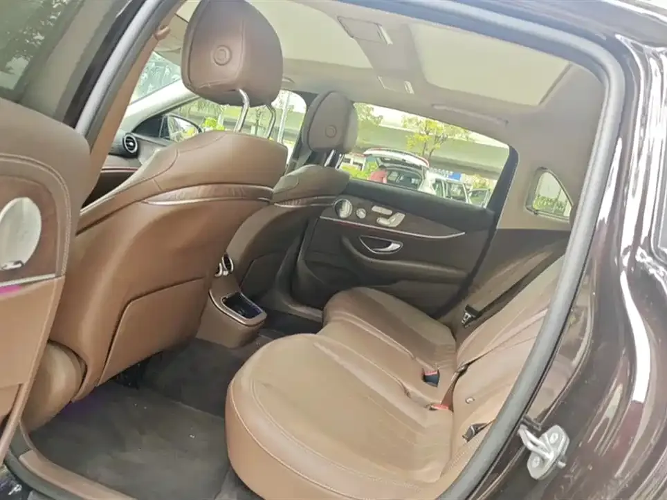 Mercedes-Benz E-Class 2021 из CN, фото 10