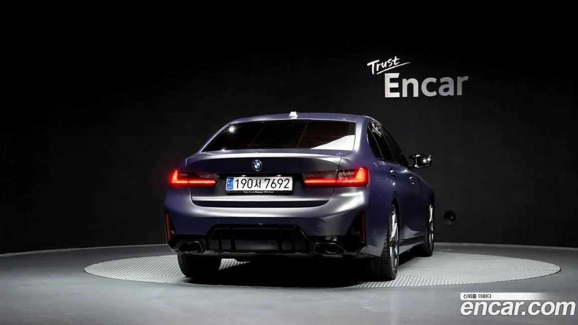 BMW 3-Series 2024 из KR, фото 4