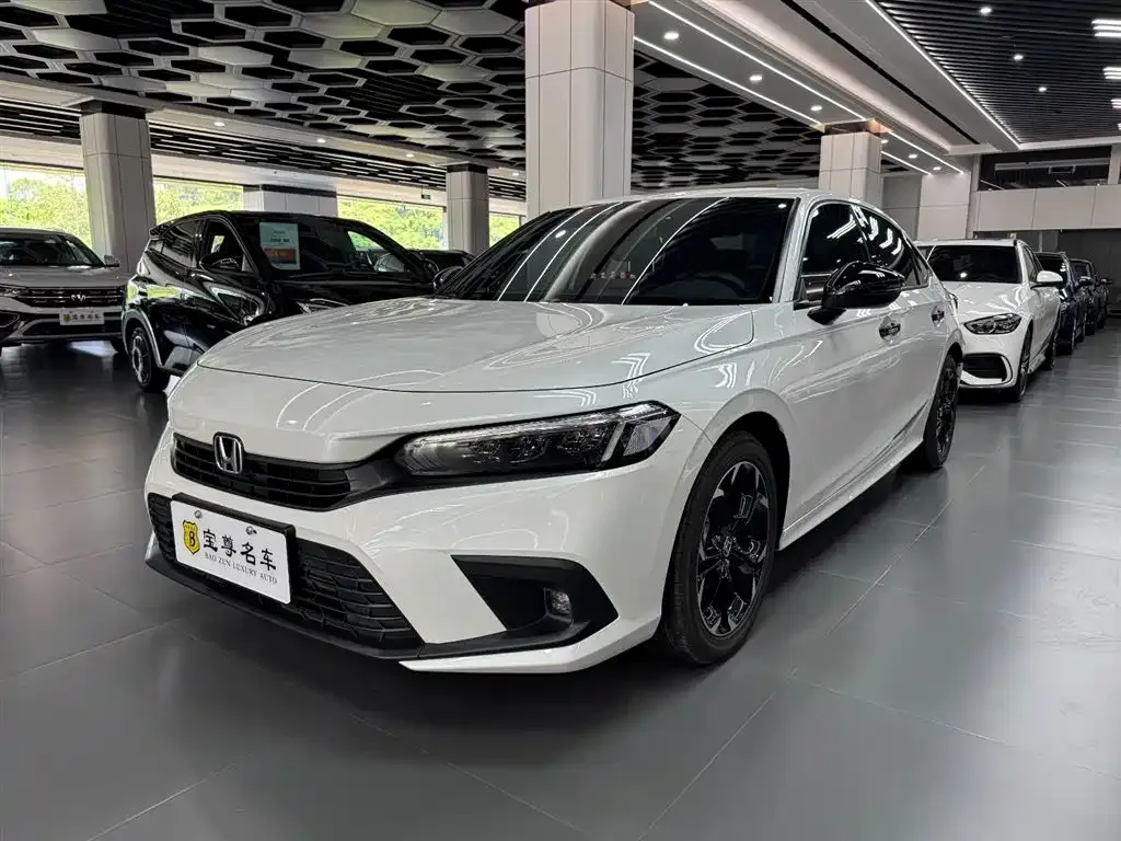 Honda Civic 2024 из CN, фото 2