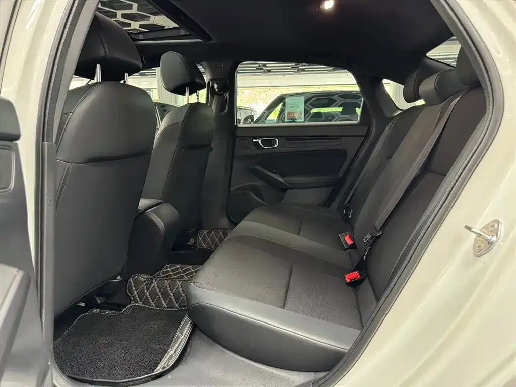 Honda Civic 2024 из CN, фото 8