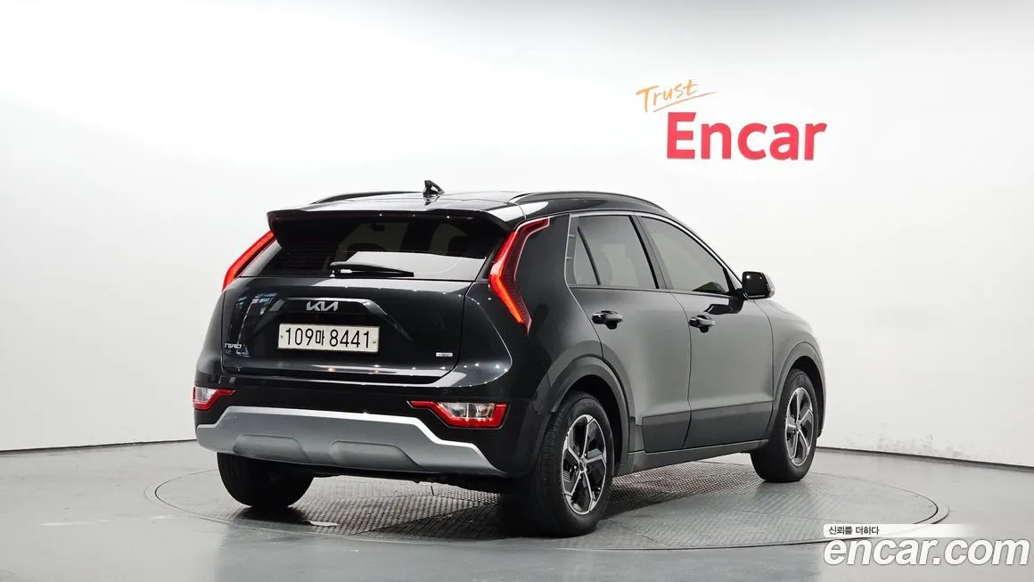 Kia Niro 2022 из KR, фото 2