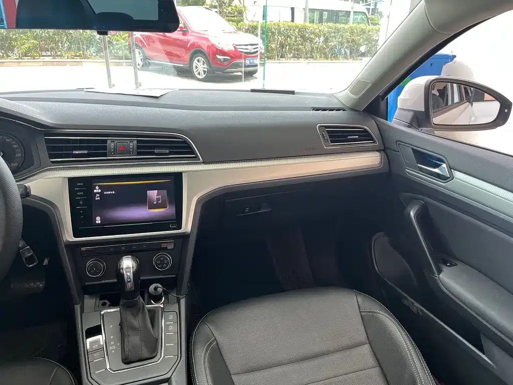 Volkswagen Lamando 2022 из CN, фото 10