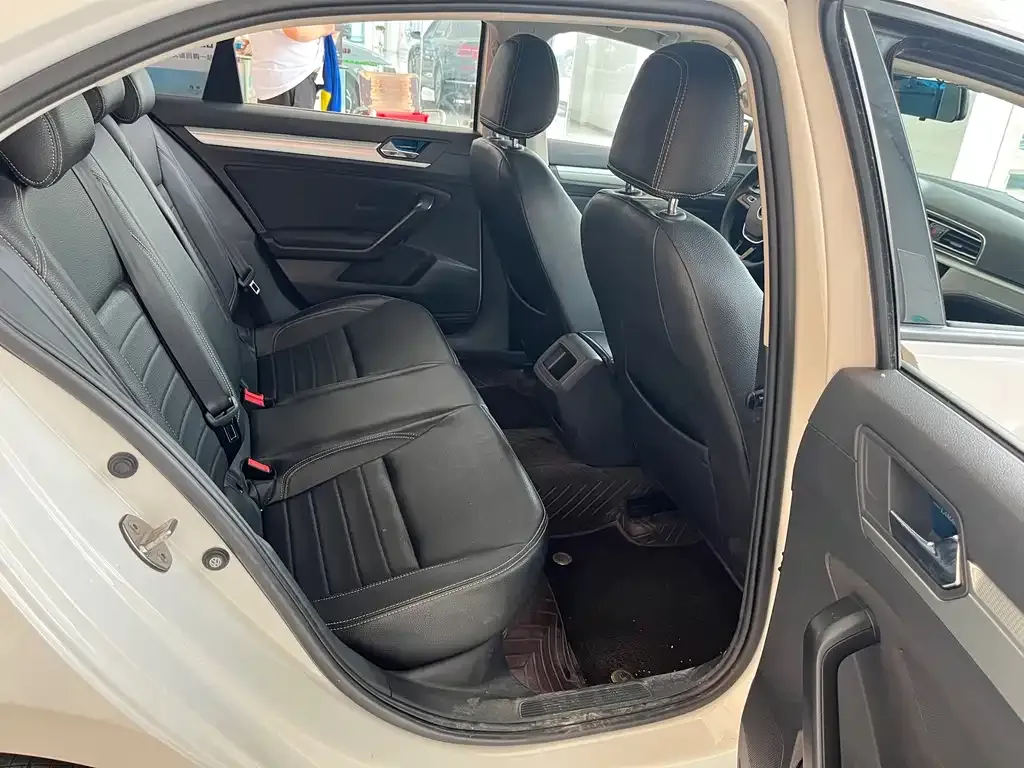 Volkswagen Lamando 2022 из CN, фото 6