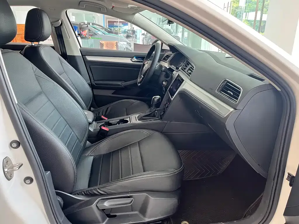 Volkswagen Lamando 2022 из CN, фото 8