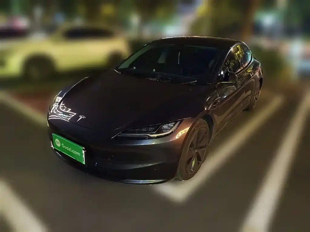 Tesla Model 3 2024 из CN, фото 2