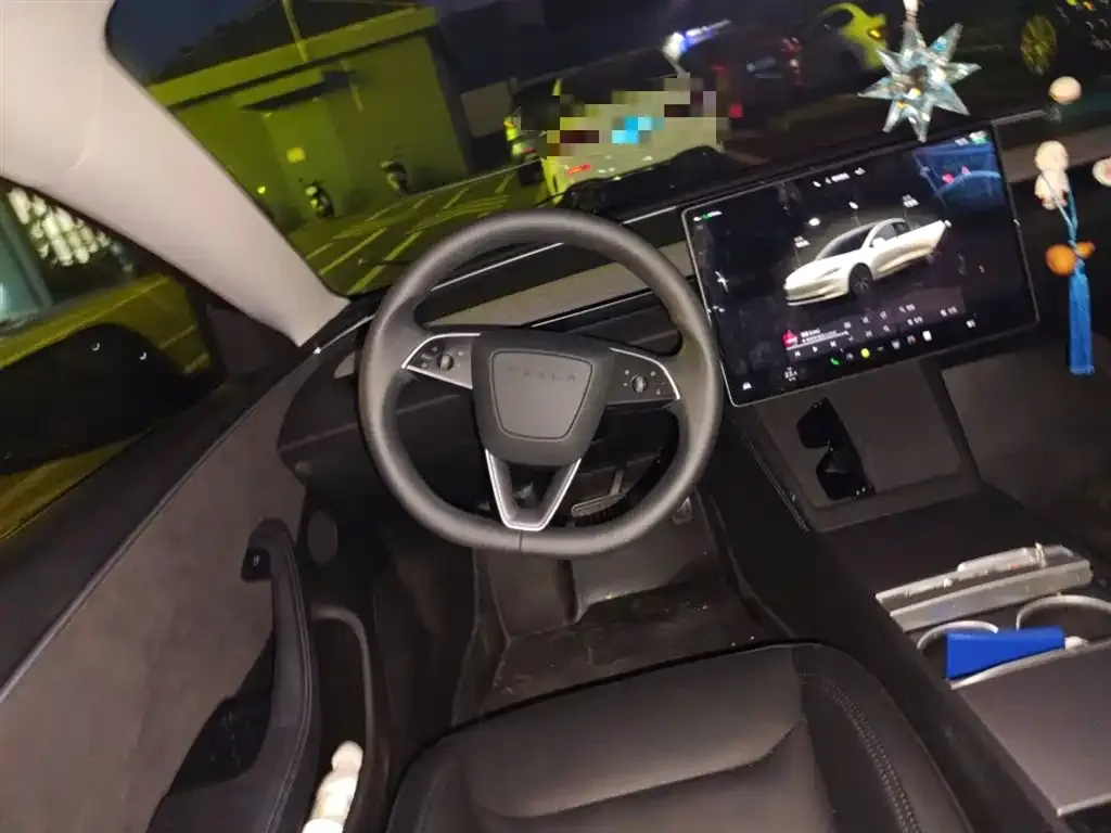 Tesla Model 3 2024 из CN, фото 3